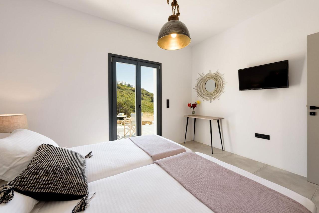 Paros Blue Senses